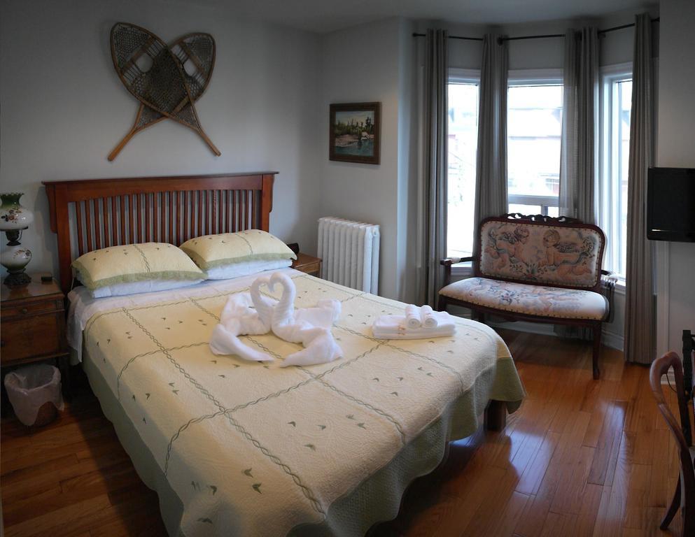 Rose Garden Bed And Breakfast Τορόντο Εξωτερικό φωτογραφία