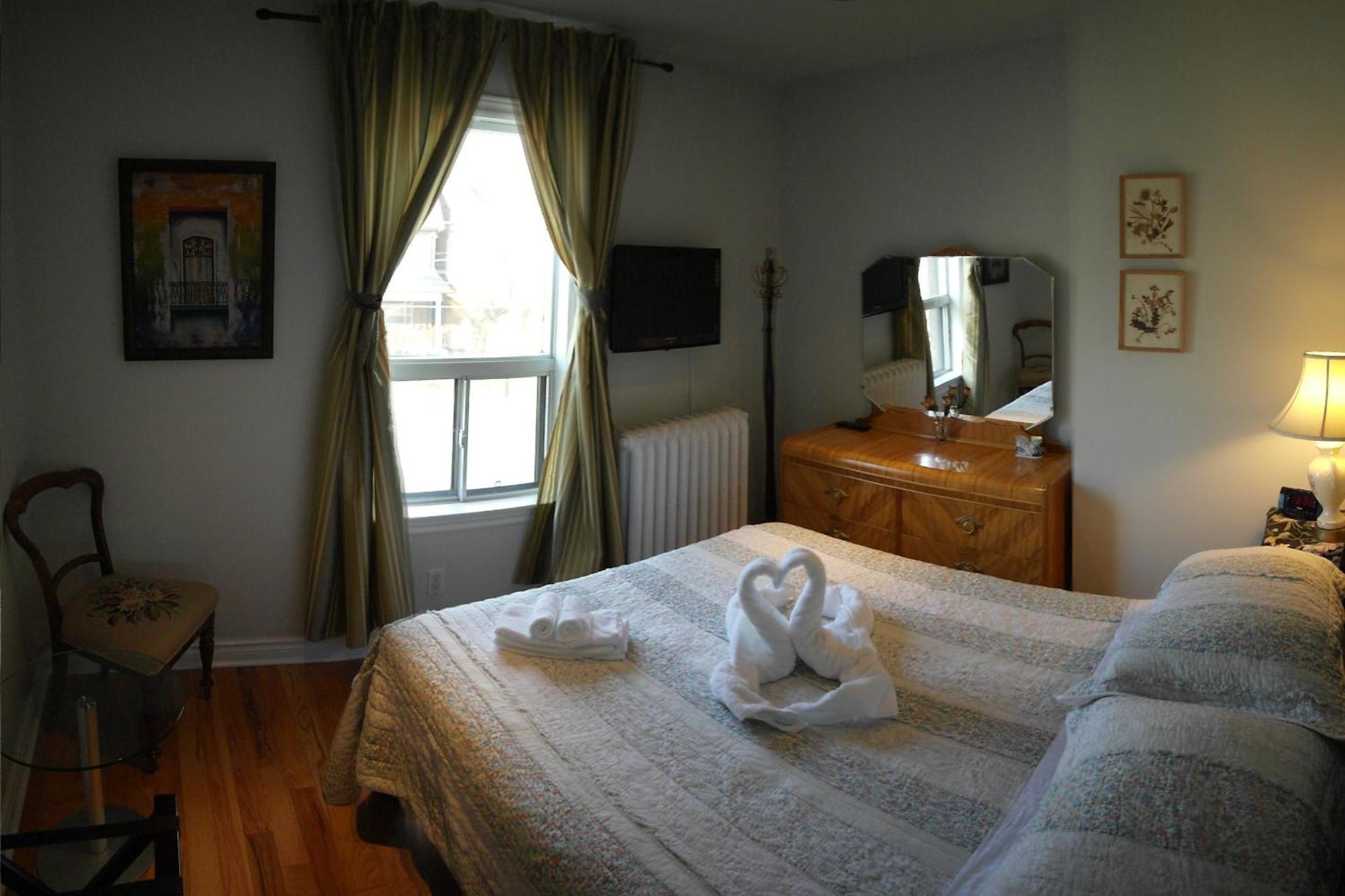 Rose Garden Bed And Breakfast Τορόντο Εξωτερικό φωτογραφία